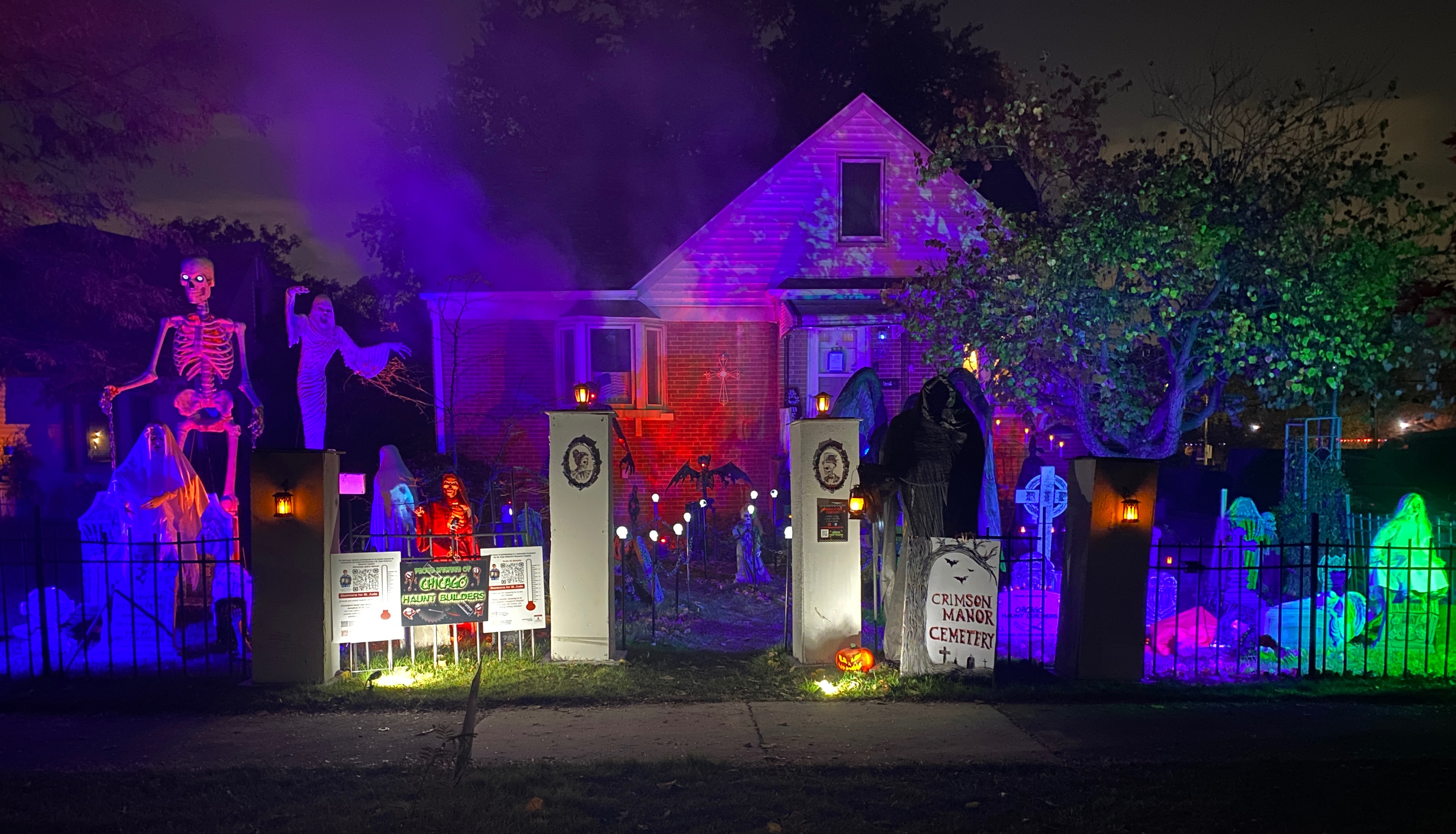 Crimson Manor Cemetery 