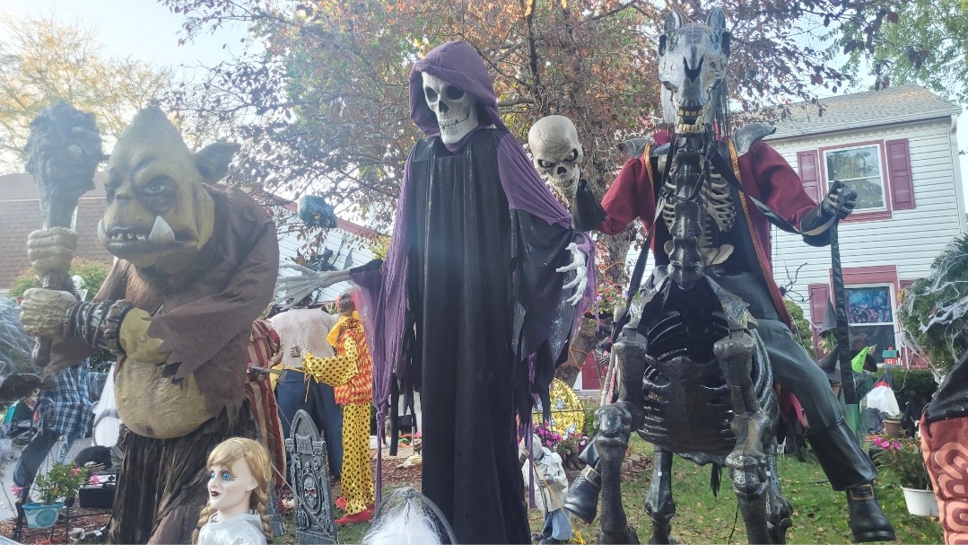 Tadelman's Spooktacular Asylum