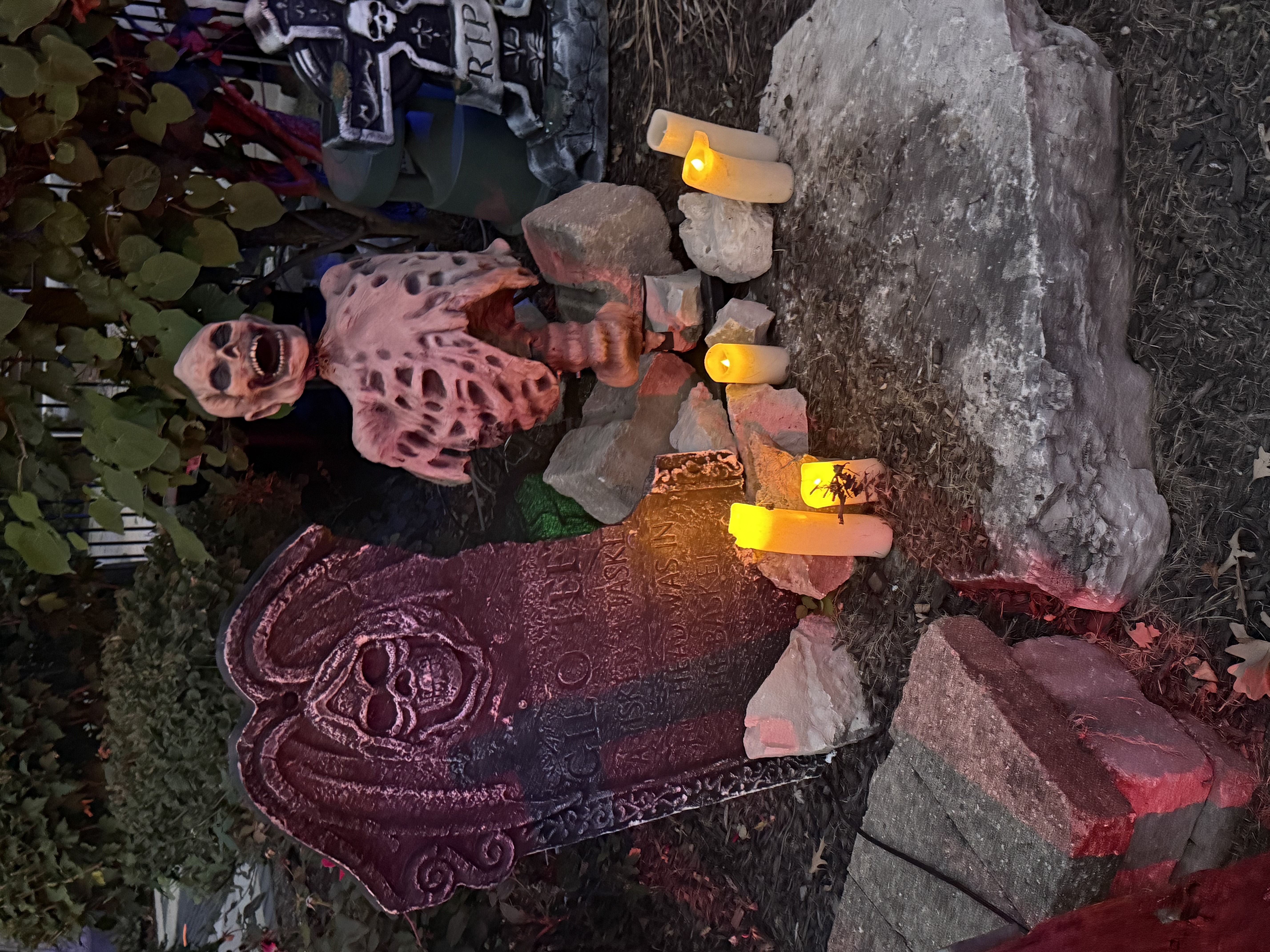 Creepy Ash Productions - Novinger Cemetery