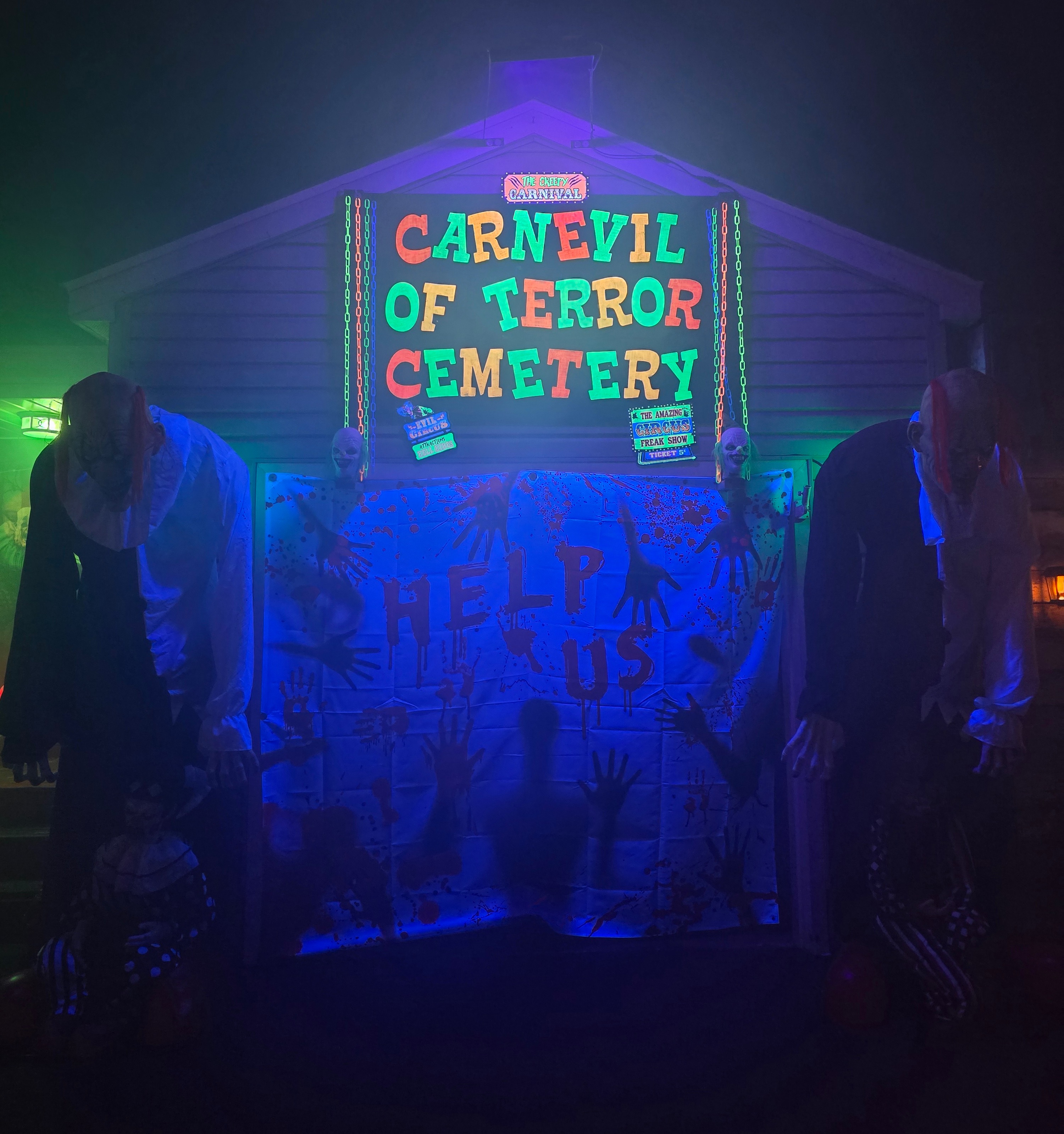 CarnEvil of Terror Cemetery 